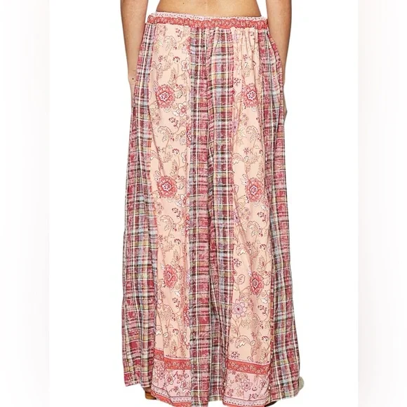 POL Pink and Red Plaid and Floral Wide Leg Pants - Picture 3 of 3
